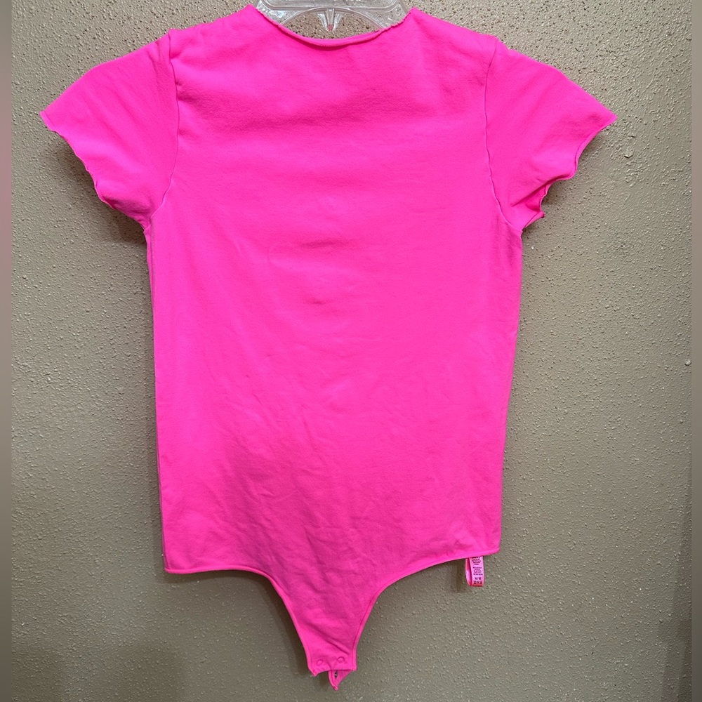 SKIMS Essential T-shirt Bodysuit in Highlighter Pink